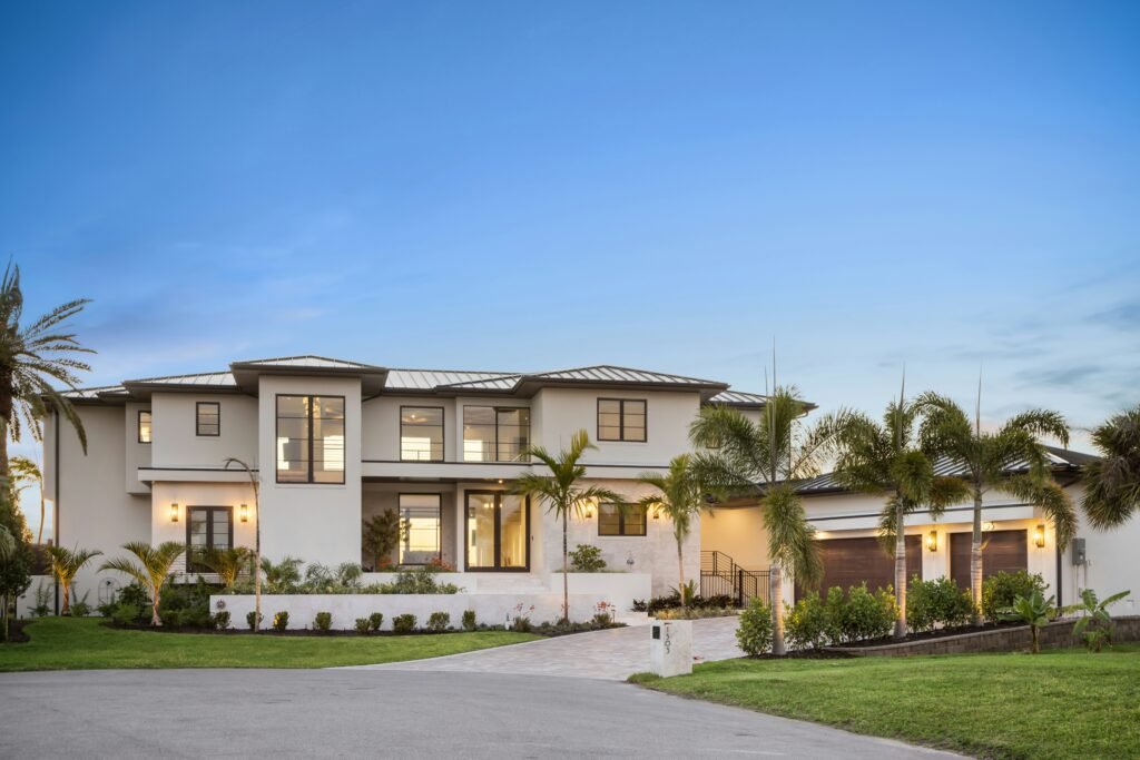Joel Greenblatt House representing a private residence in an affluent Long Island community.