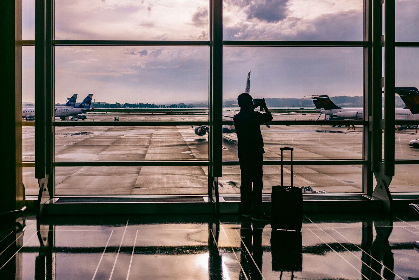 Carry-On 2024 Reviews 9 Amazing Strengths and Disappointing Flaws